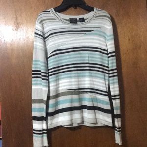 Long sleeved size medium top